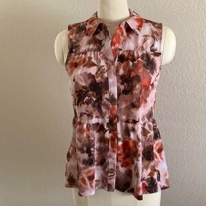 Beautiful Vera Wang muted peach sleeveless blouse size S